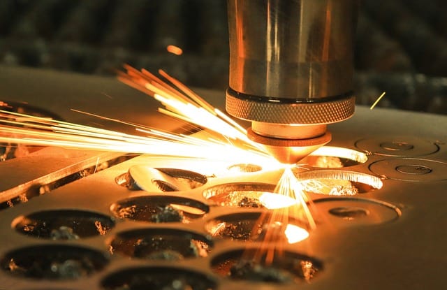 corte laser de metales feiyang maquinaria
